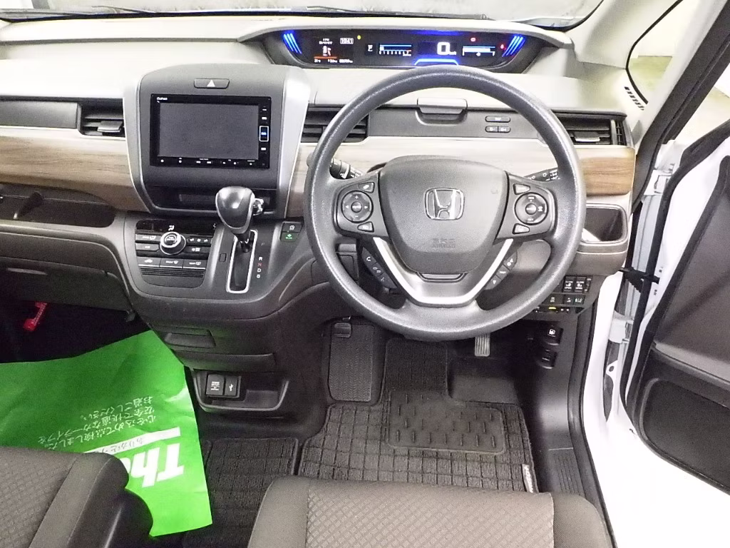 HONDA FREED+