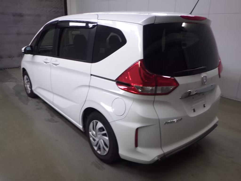 HONDA FREED+