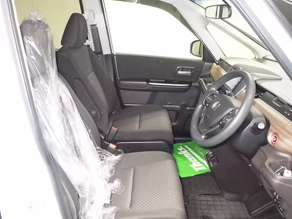 HONDA FREED+