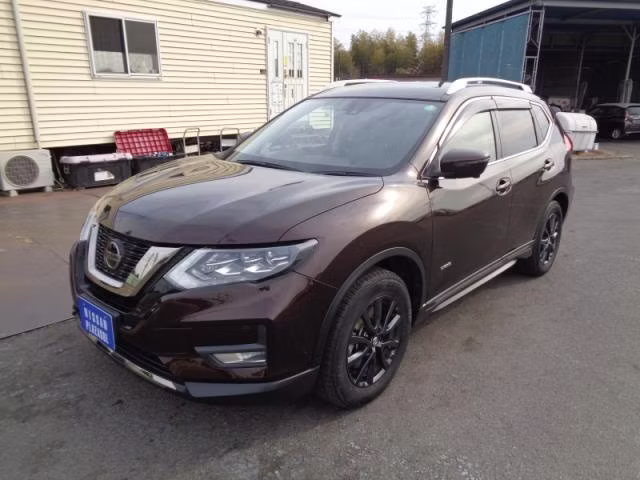 NISSAN X-TRAIL