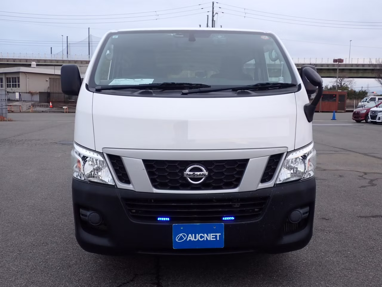 NISSAN NV350 CARAVAN