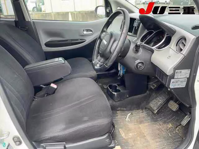 DAIHATSU SONICA