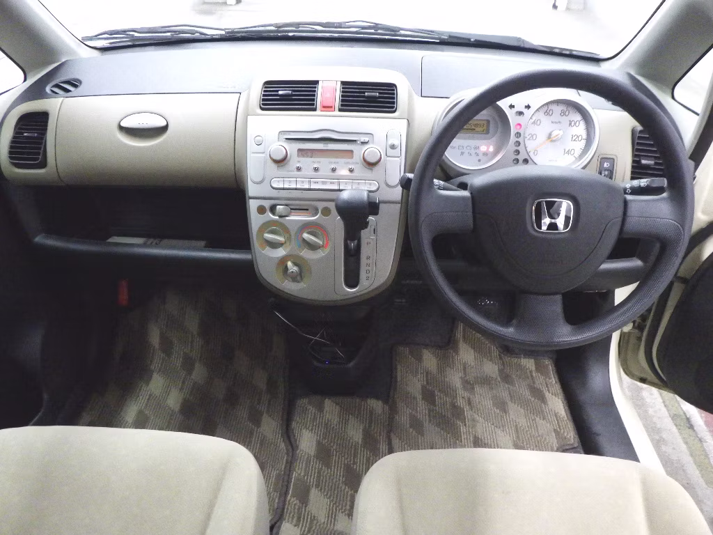 HONDA LIFE