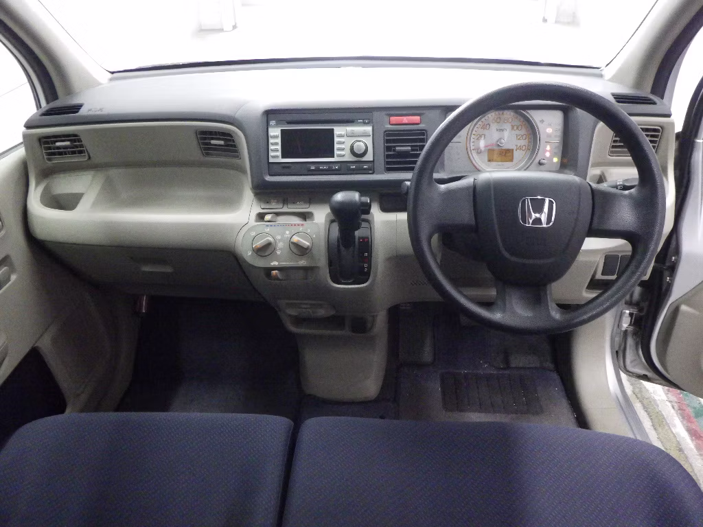 HONDA LIFE