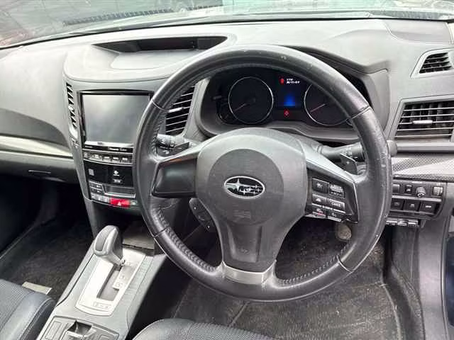 SUBARU LEGACY B4