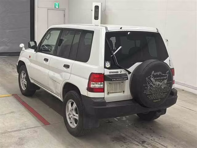MITSUBISHI PAJERO IO