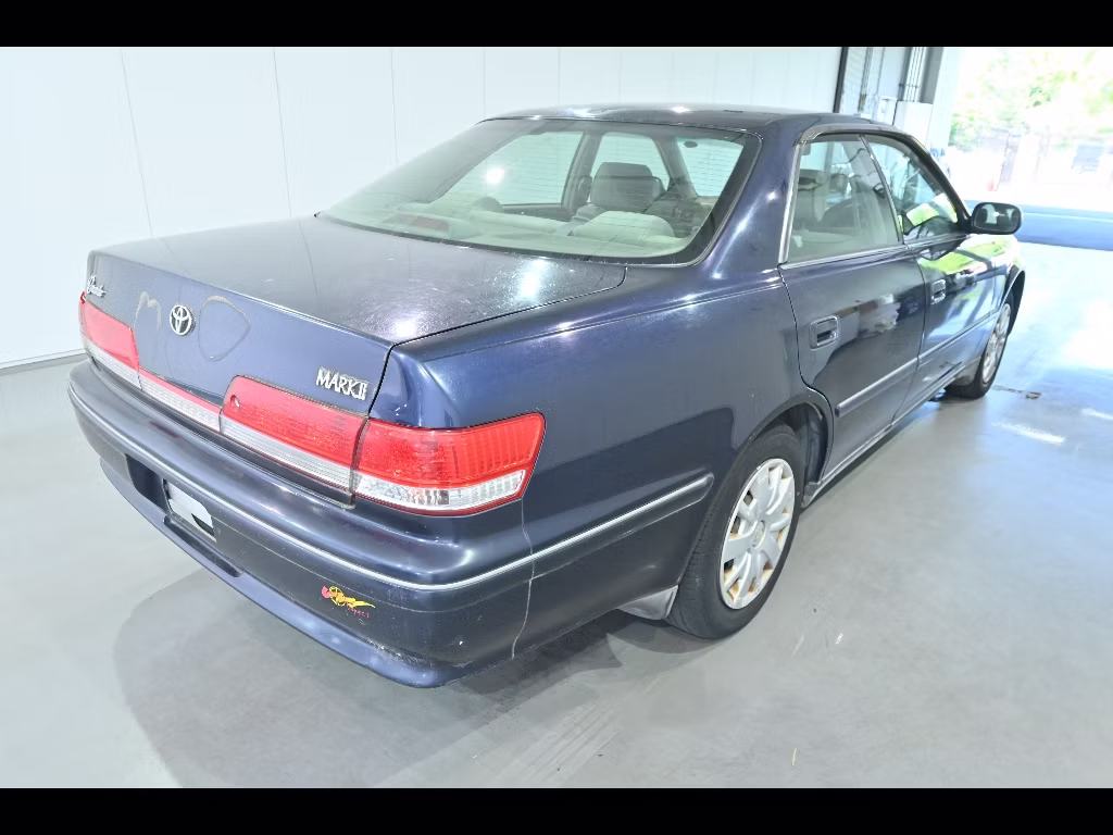 TOYOTA MARK II