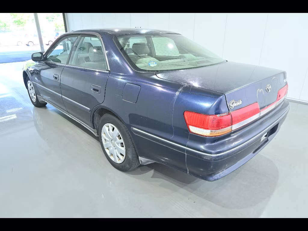 TOYOTA MARK II