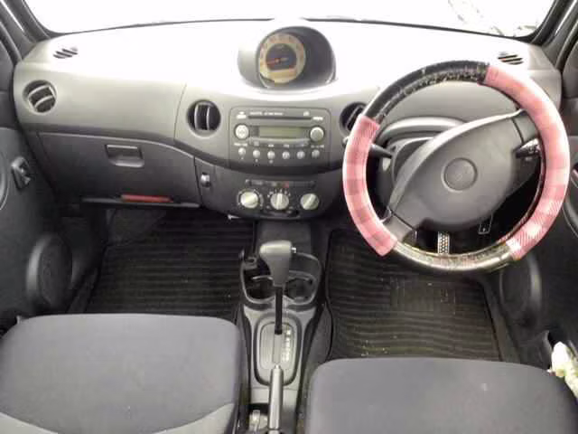 DAIHATSU ESSE