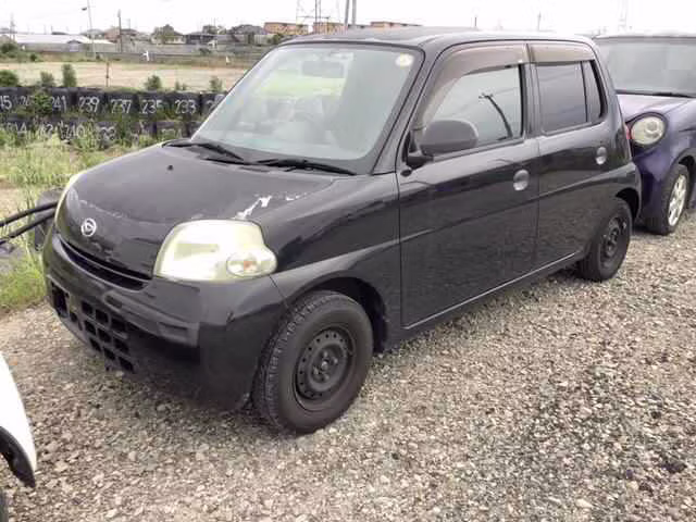 DAIHATSU ESSE