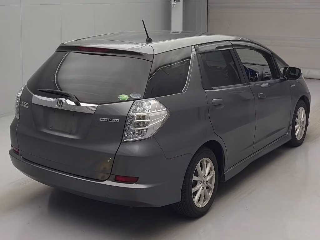 HONDA FIT SHUTTLE