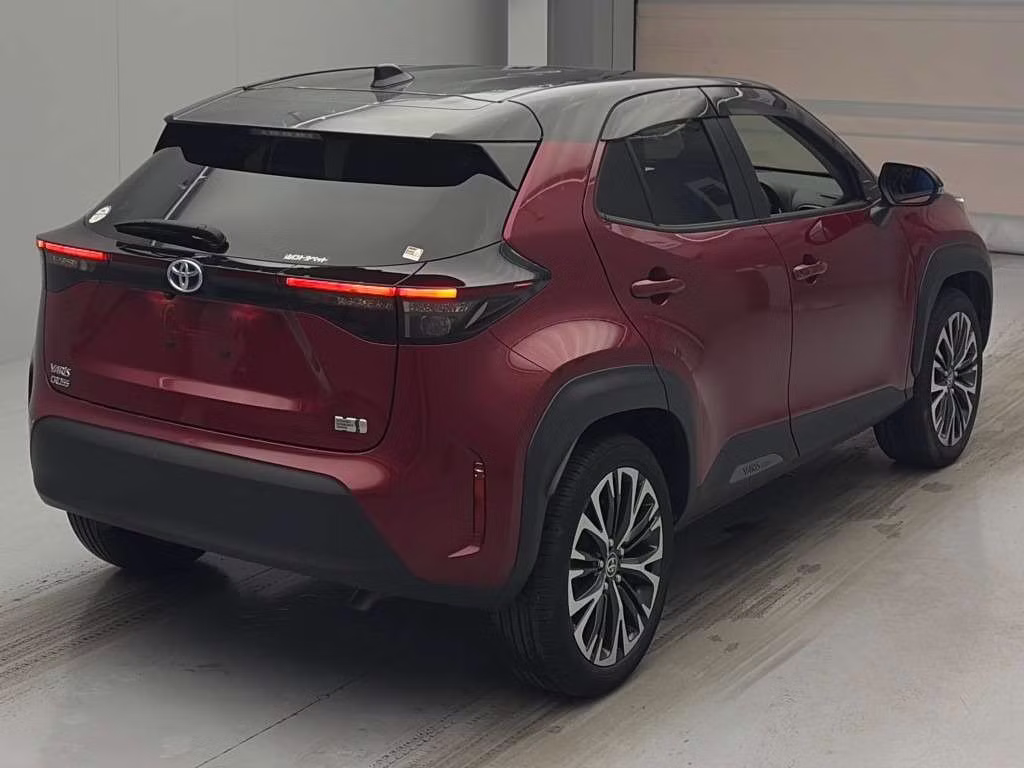 TOYOTA YARIS CROSS