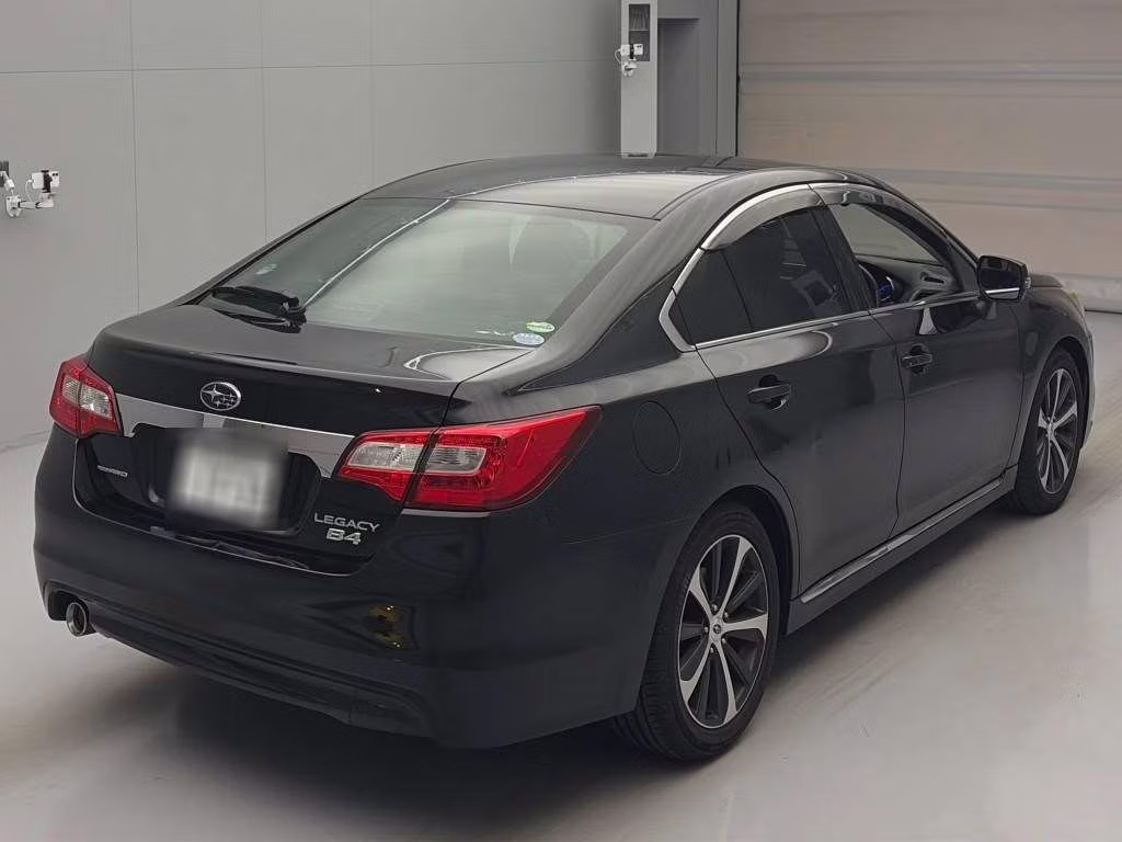 SUBARU LEGACY B4