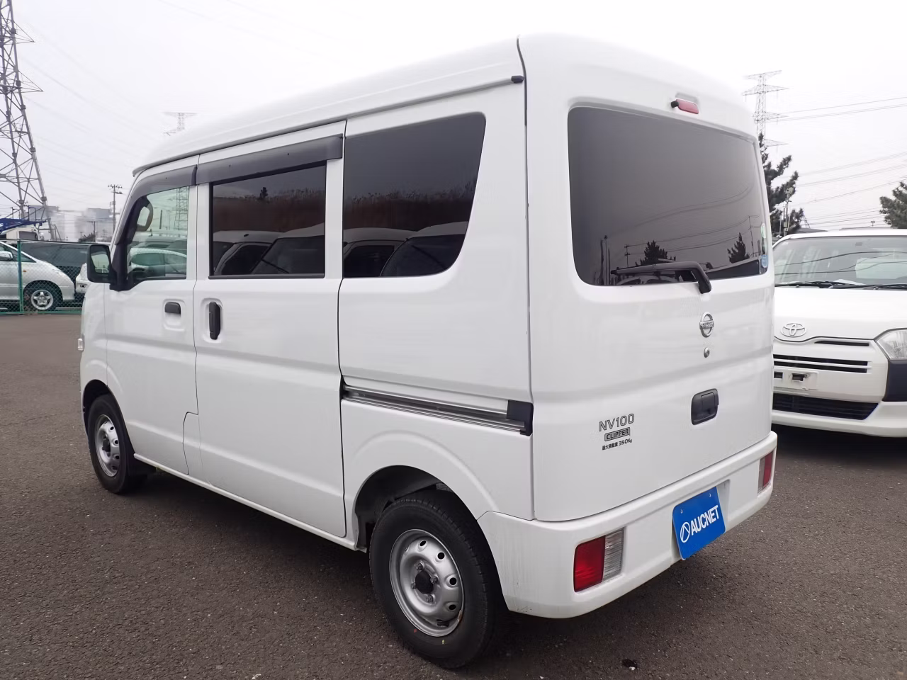 NISSAN NV100 CLIPPER