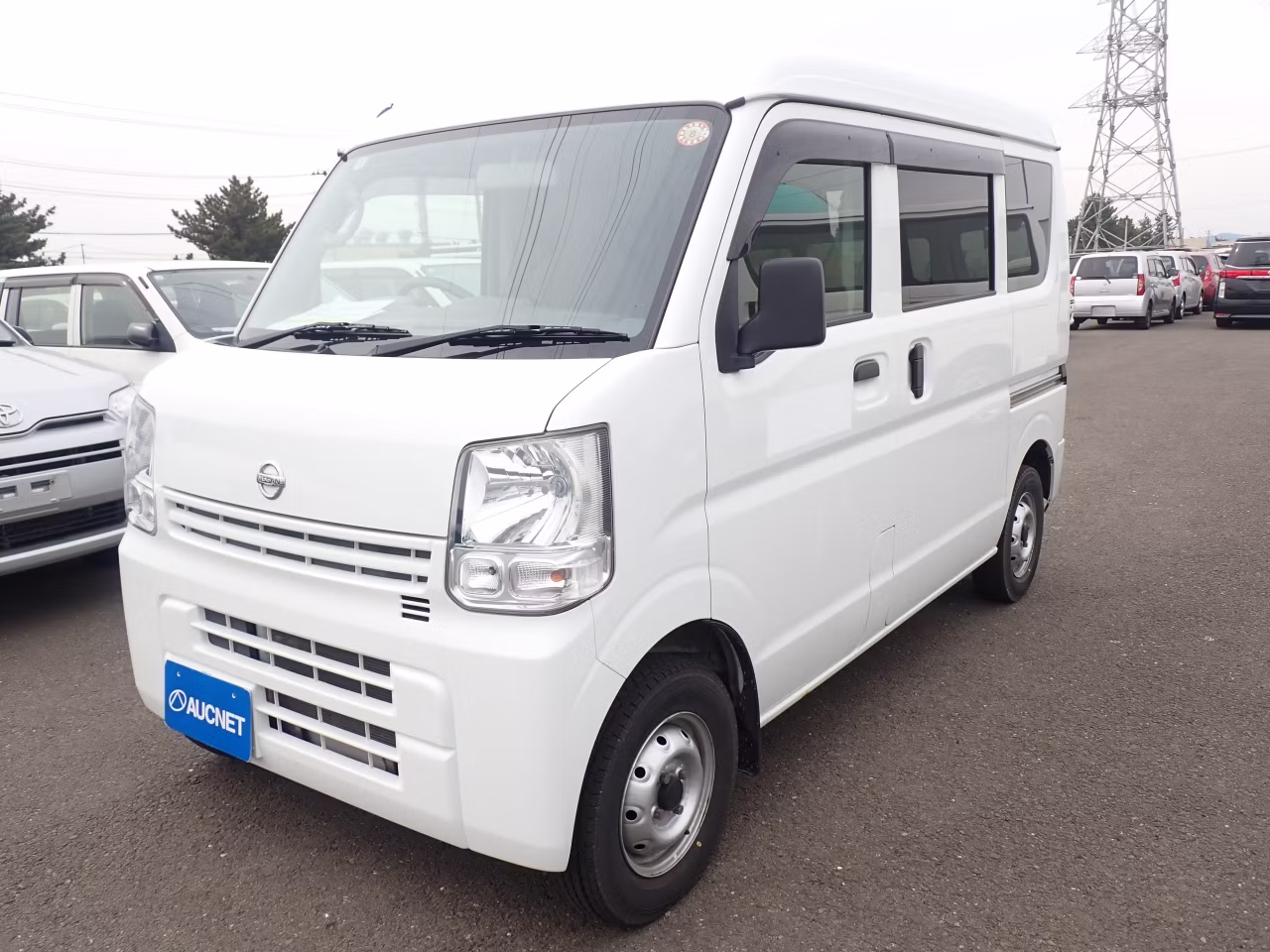 NISSAN NV100 CLIPPER