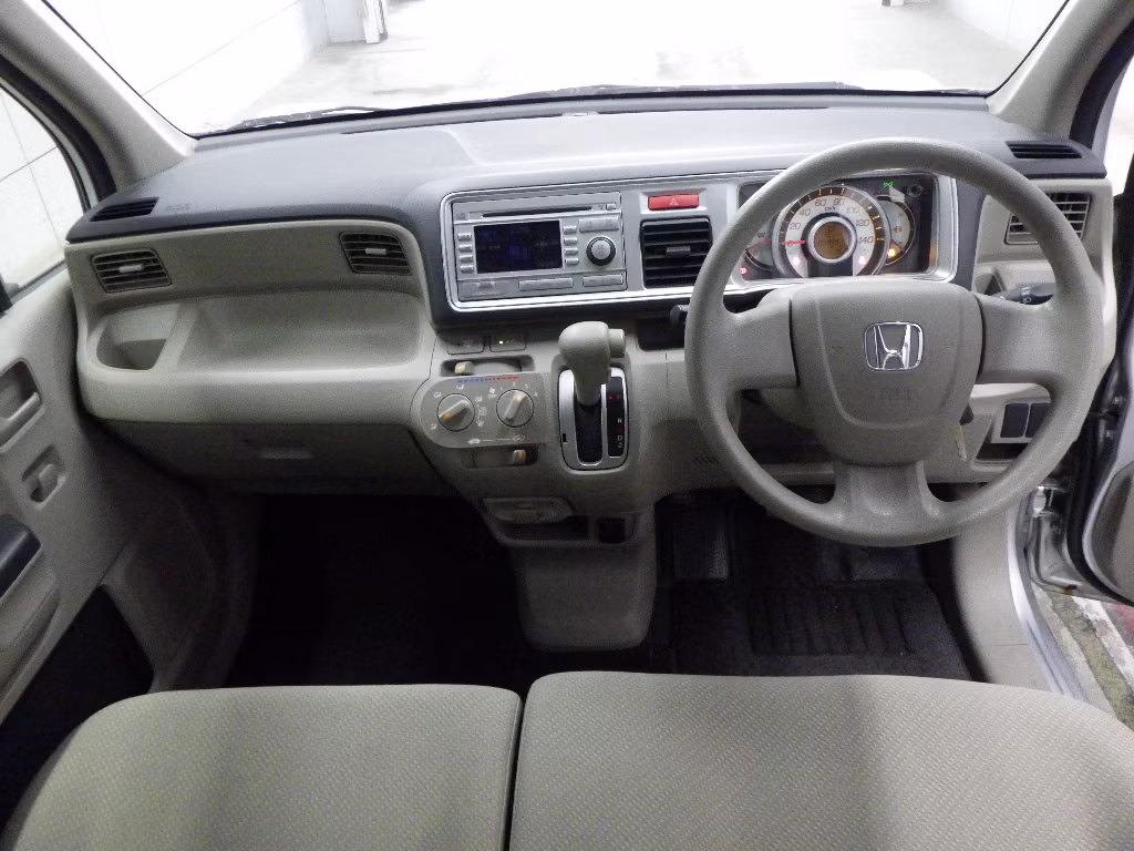 HONDA LIFE