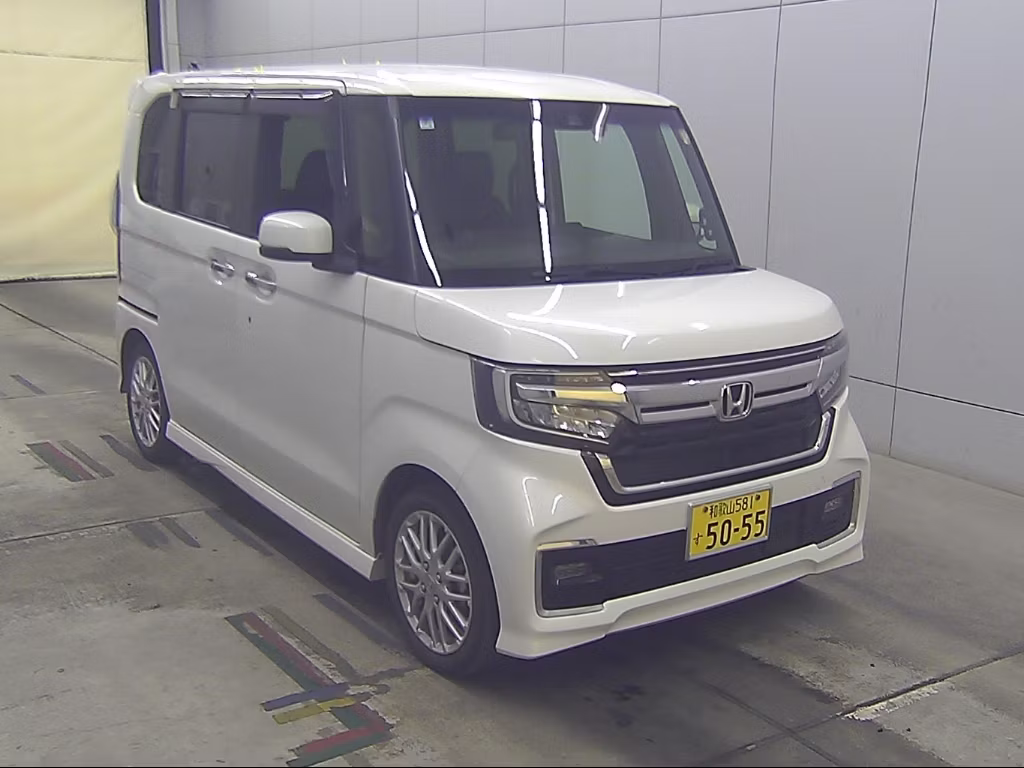 HONDA N-BOX