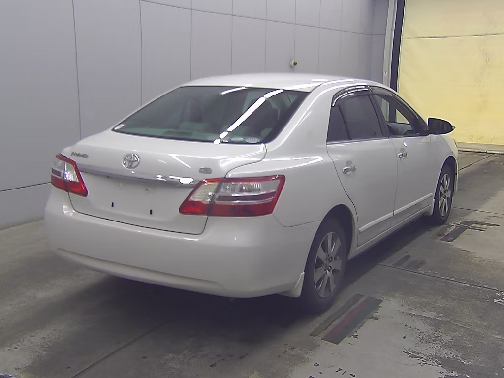 TOYOTA PREMIO