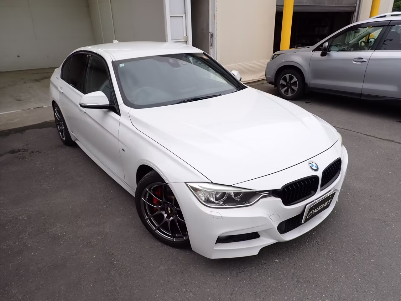 BMW 3-SERIES