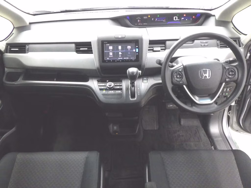 HONDA FREED+