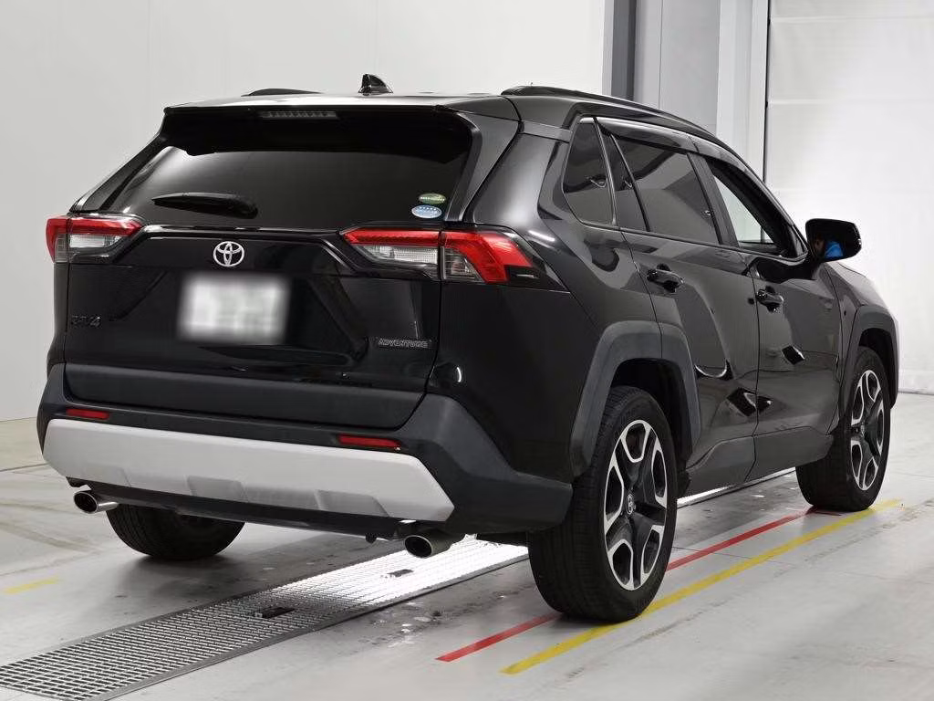 TOYOTA RAV4