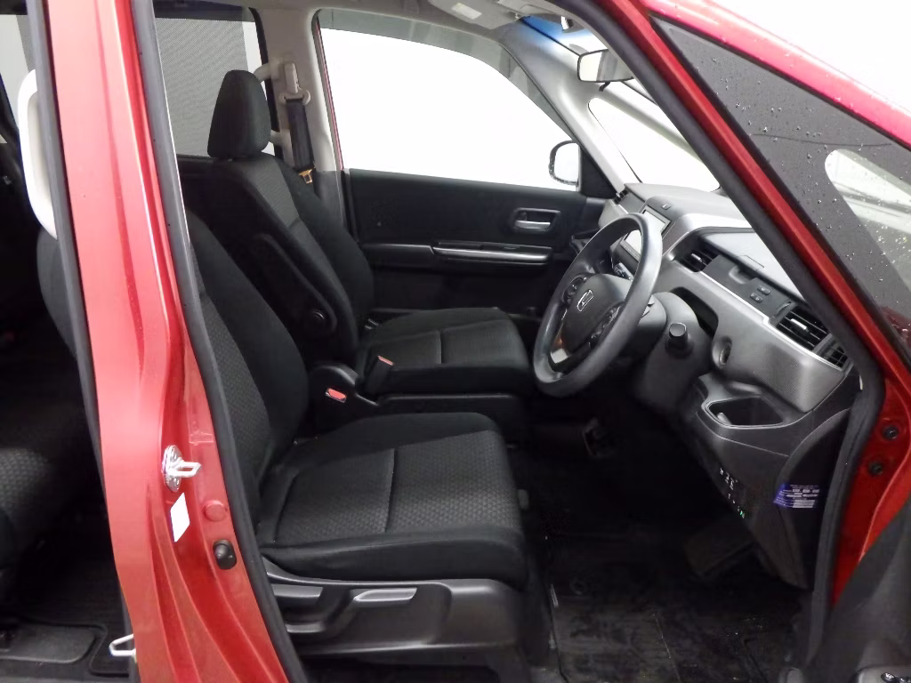HONDA FREED+