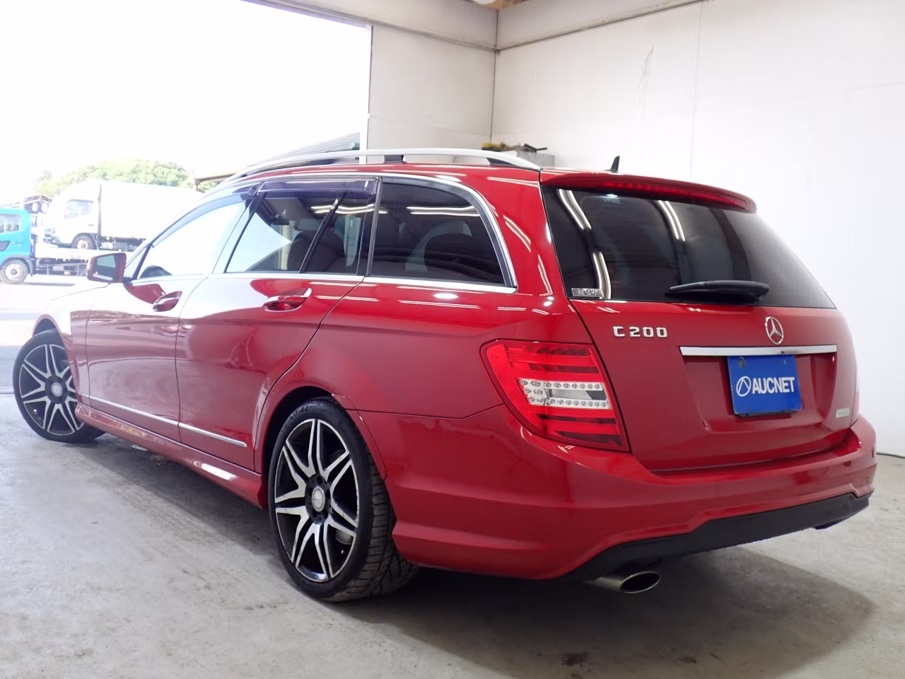MERCEDES-BENZ C-CLASS