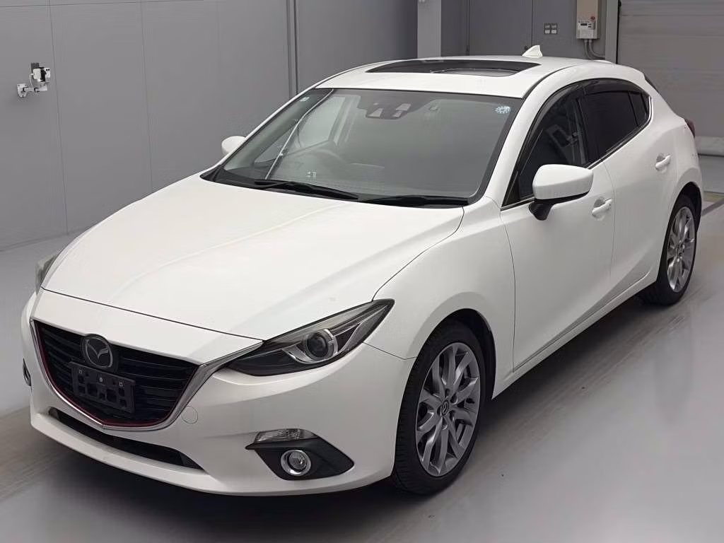 MAZDA AXELA