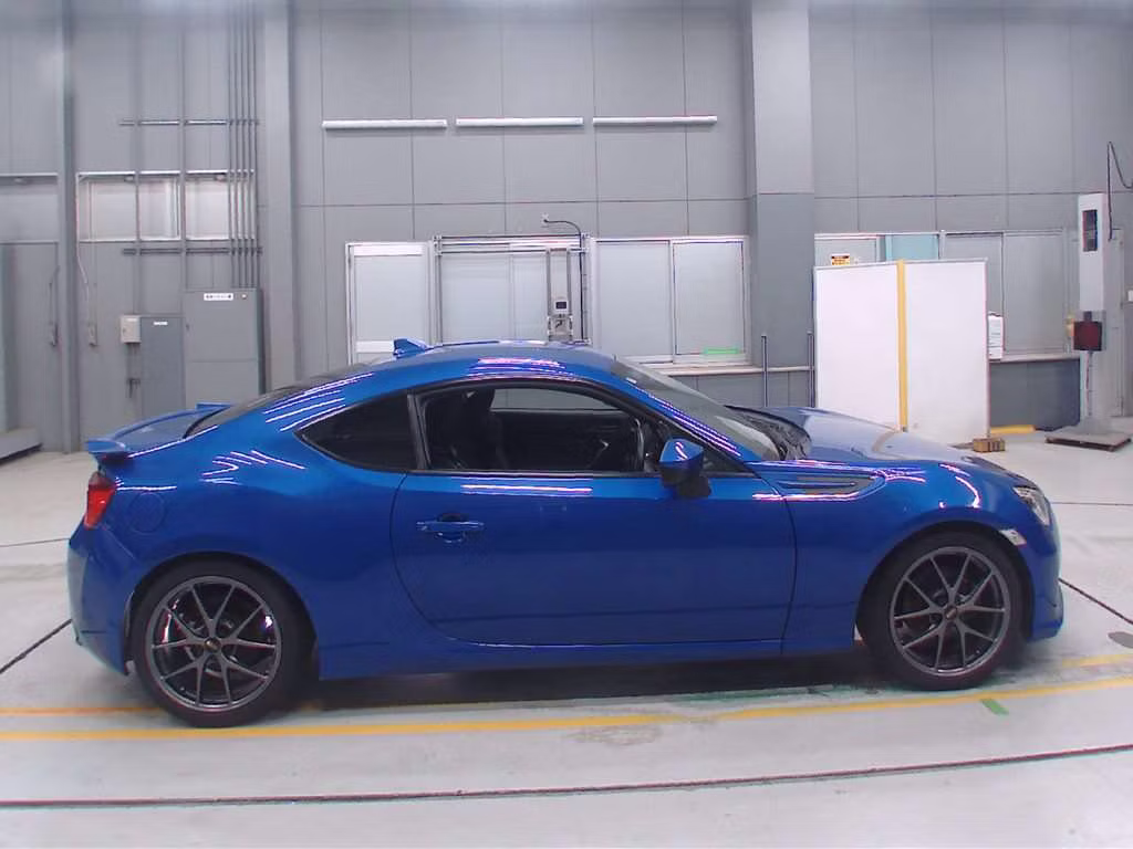 SUBARU BRZ