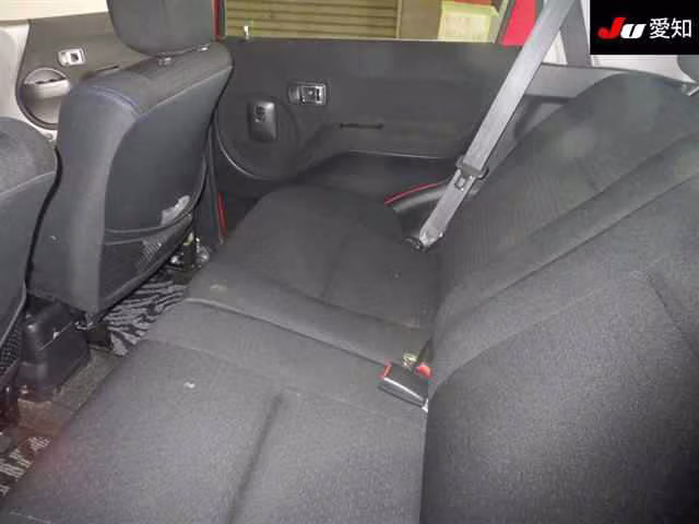 DAIHATSU TERIOS KID