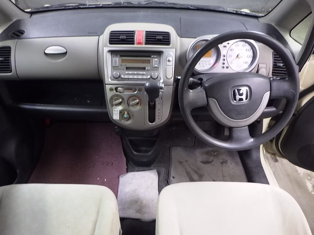 HONDA LIFE