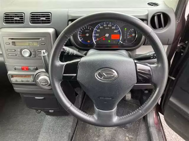 DAIHATSU MOVE CONTE