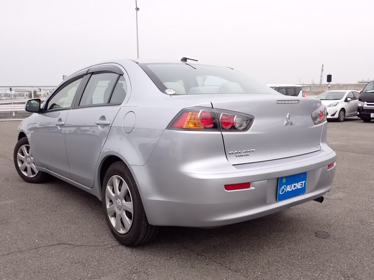 MITSUBISHI GALANT FORTIS