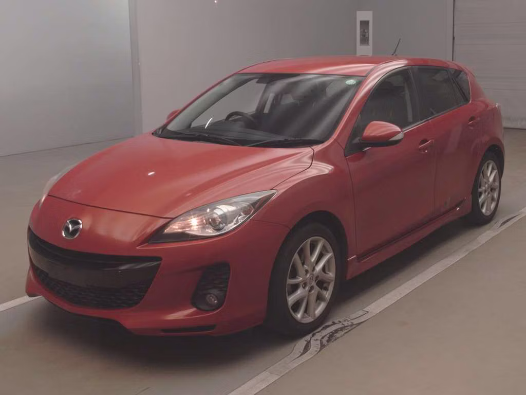 MAZDA AXELA