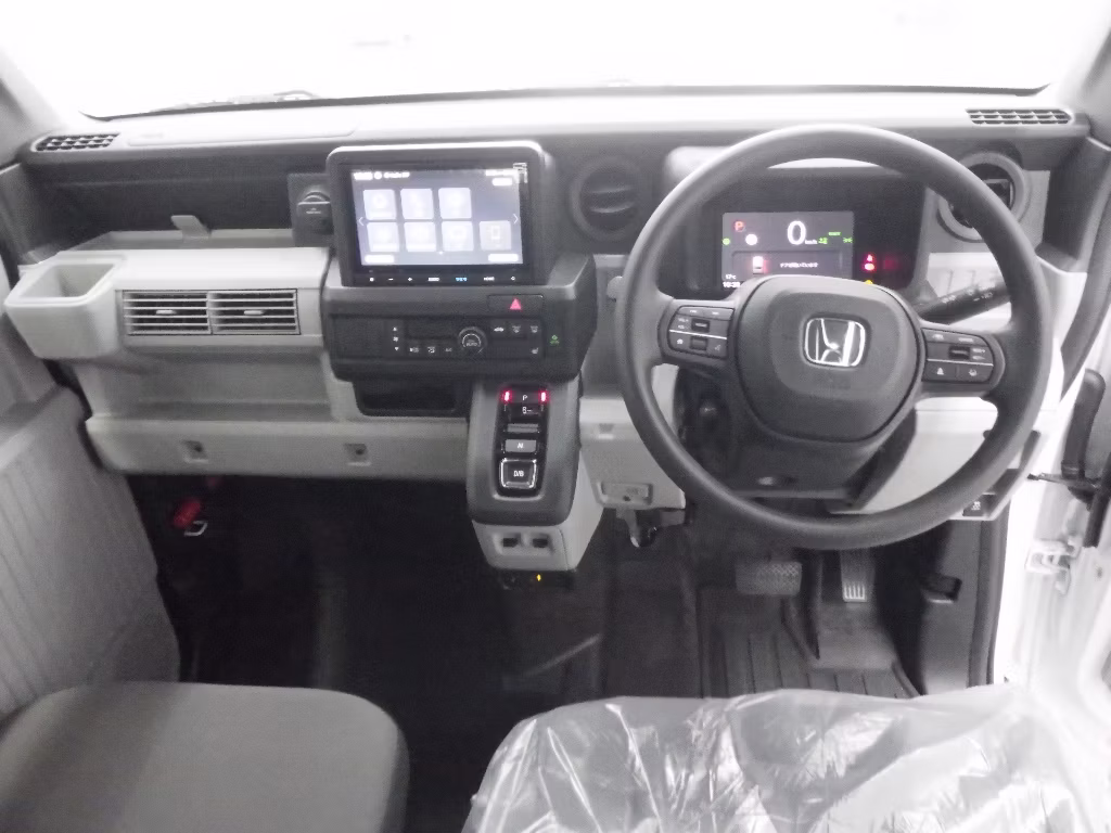 HONDA N-VAN