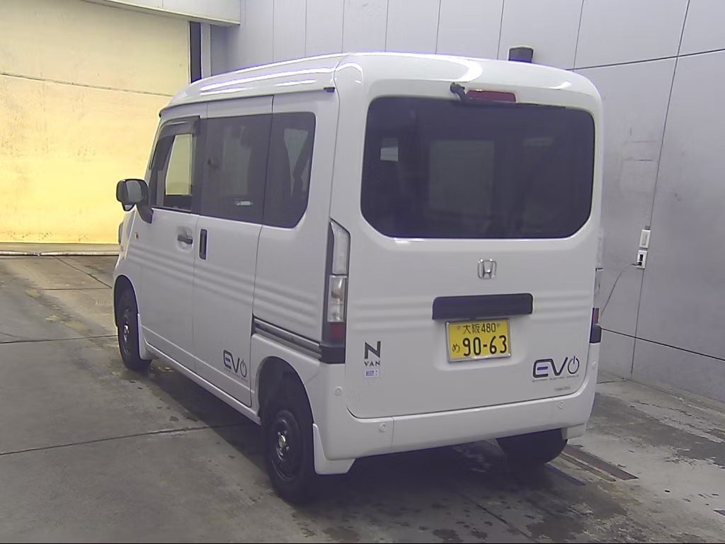 HONDA N-VAN