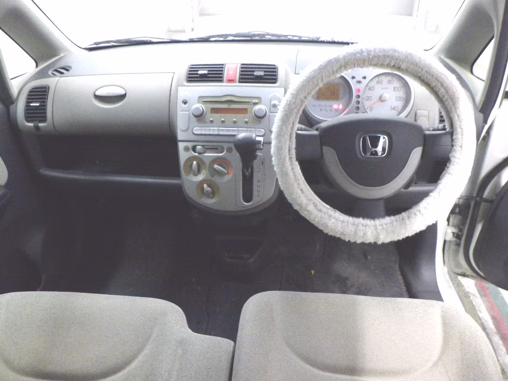 HONDA LIFE