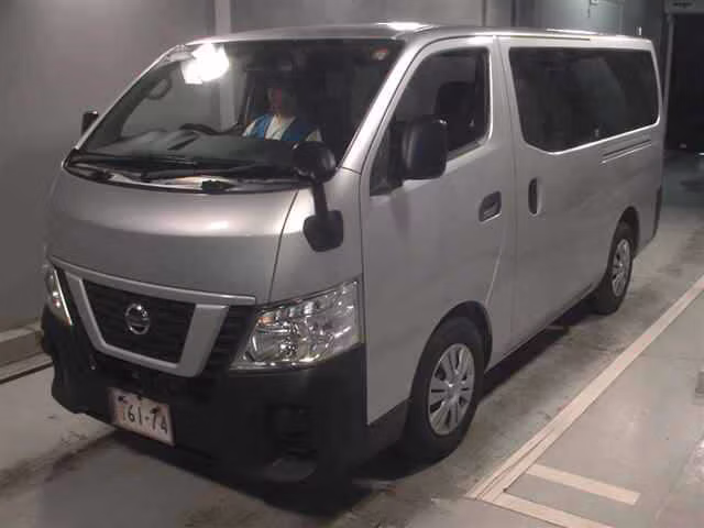 NISSAN NV350 CARAVAN