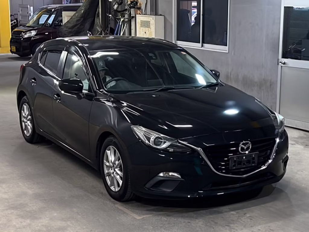 MAZDA AXELA