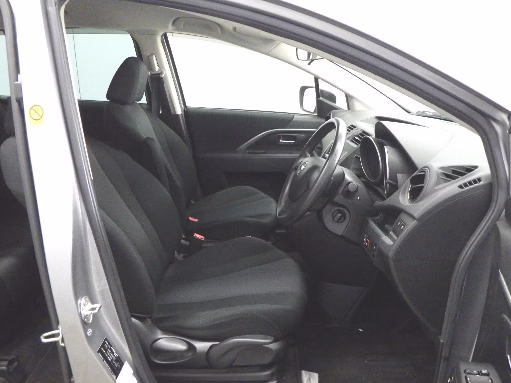 NISSAN LAFESTA