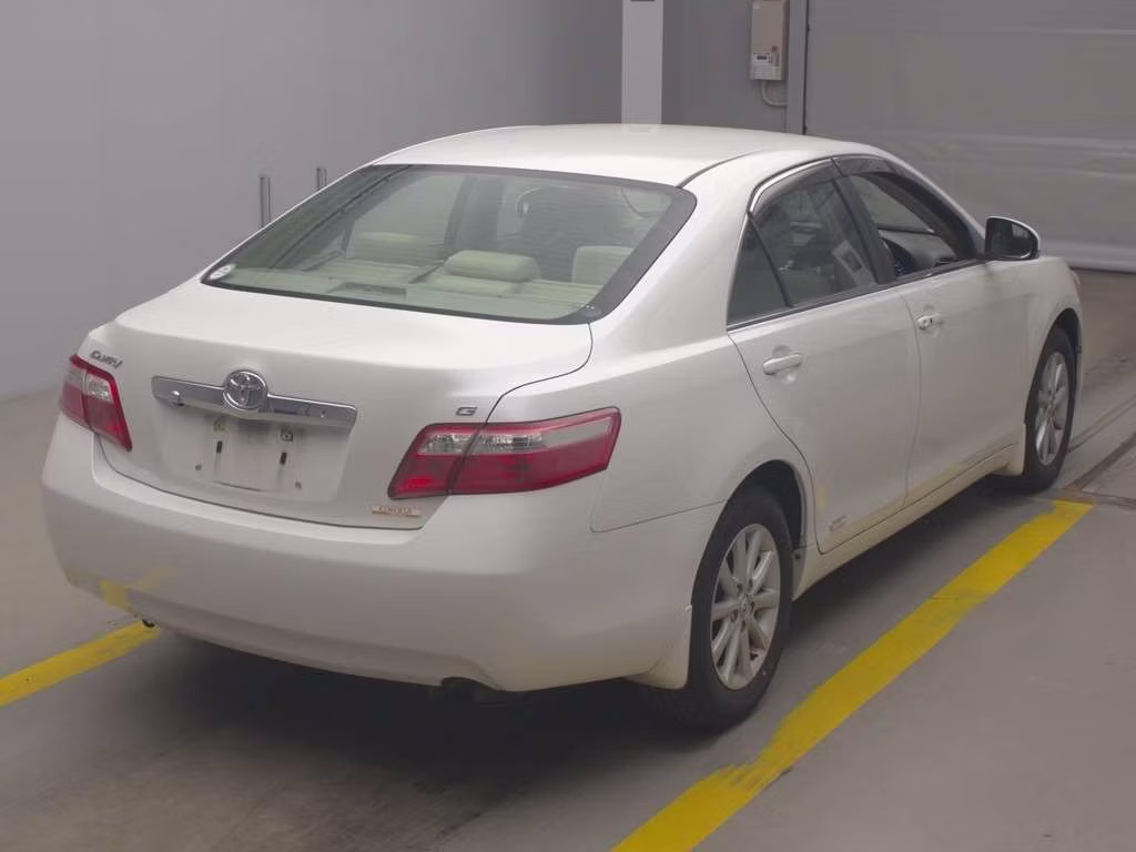 TOYOTA CAMRY