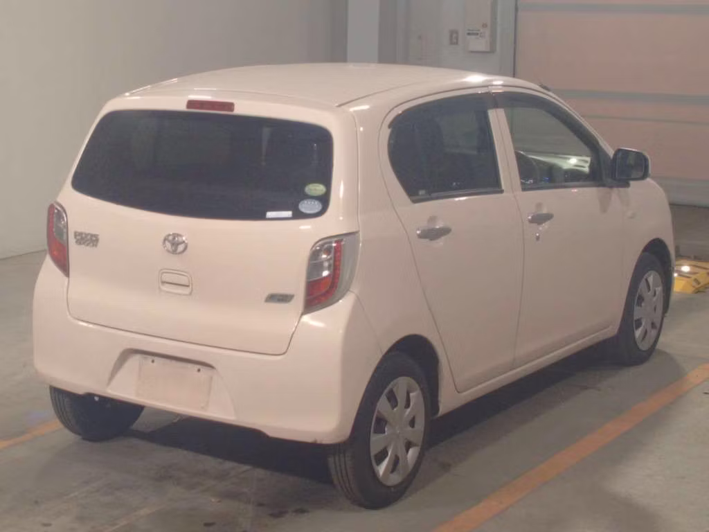 TOYOTA PIXIS EPOCH