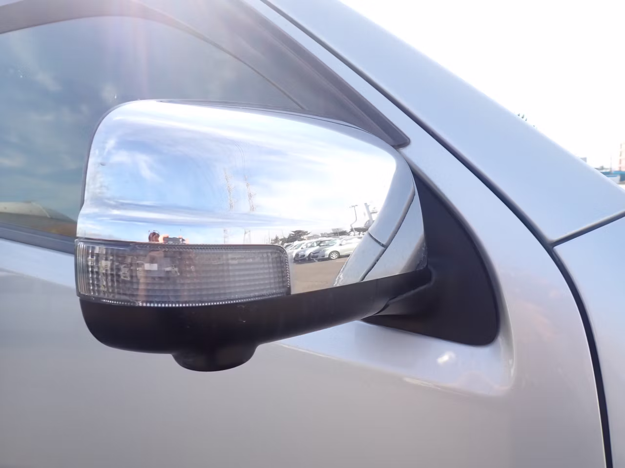 NISSAN NV350 CARAVAN