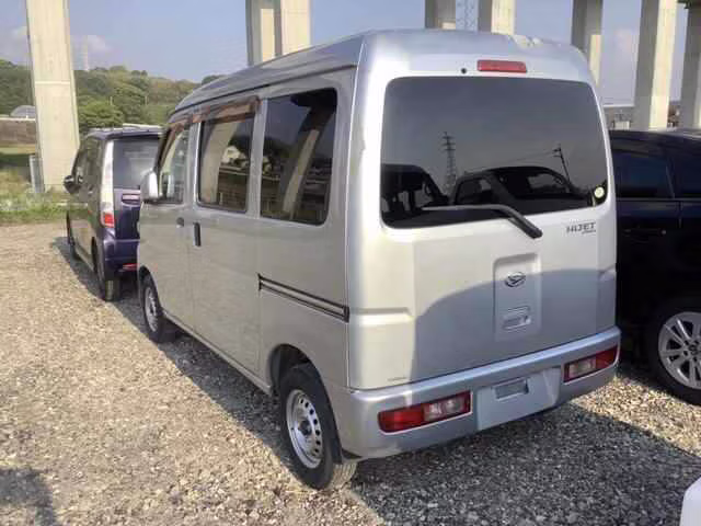 DAIHATSU HIJET