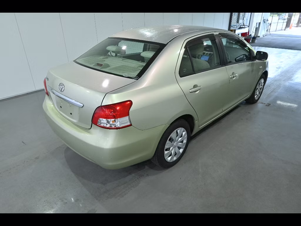 TOYOTA BELTA