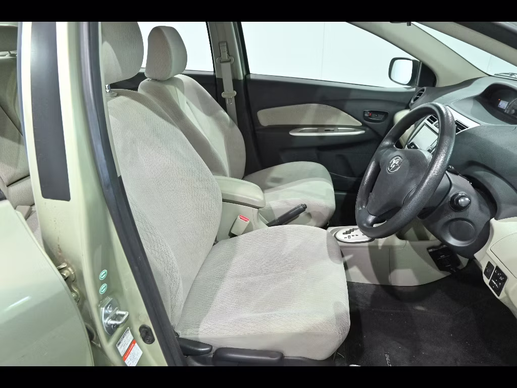 TOYOTA BELTA