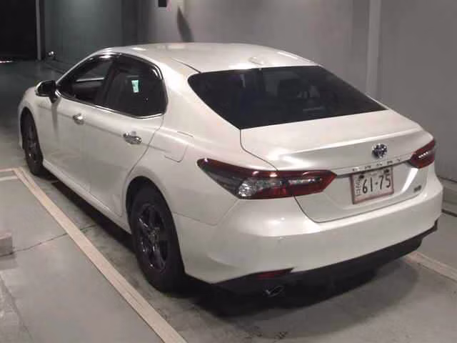 TOYOTA CAMRY