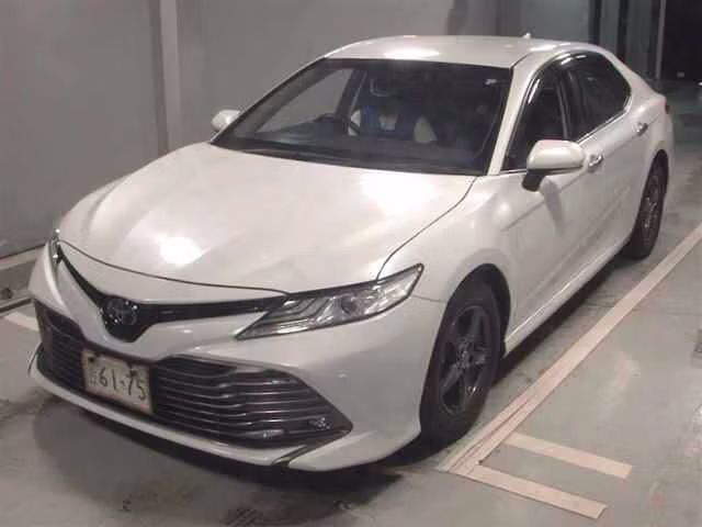 TOYOTA CAMRY