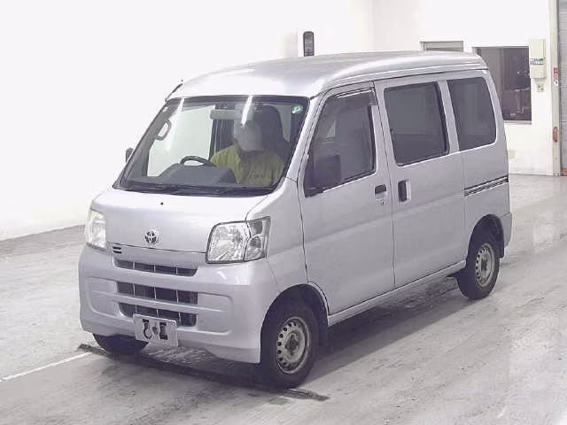 TOYOTA PIXIS VAN