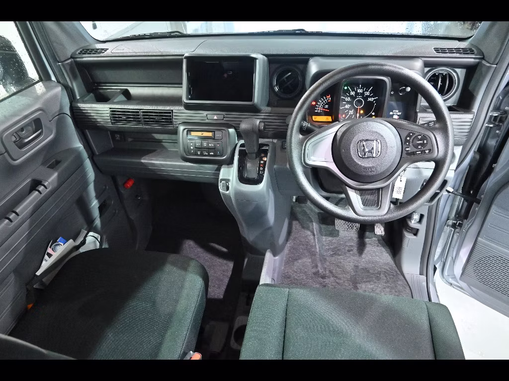 HONDA N-VAN